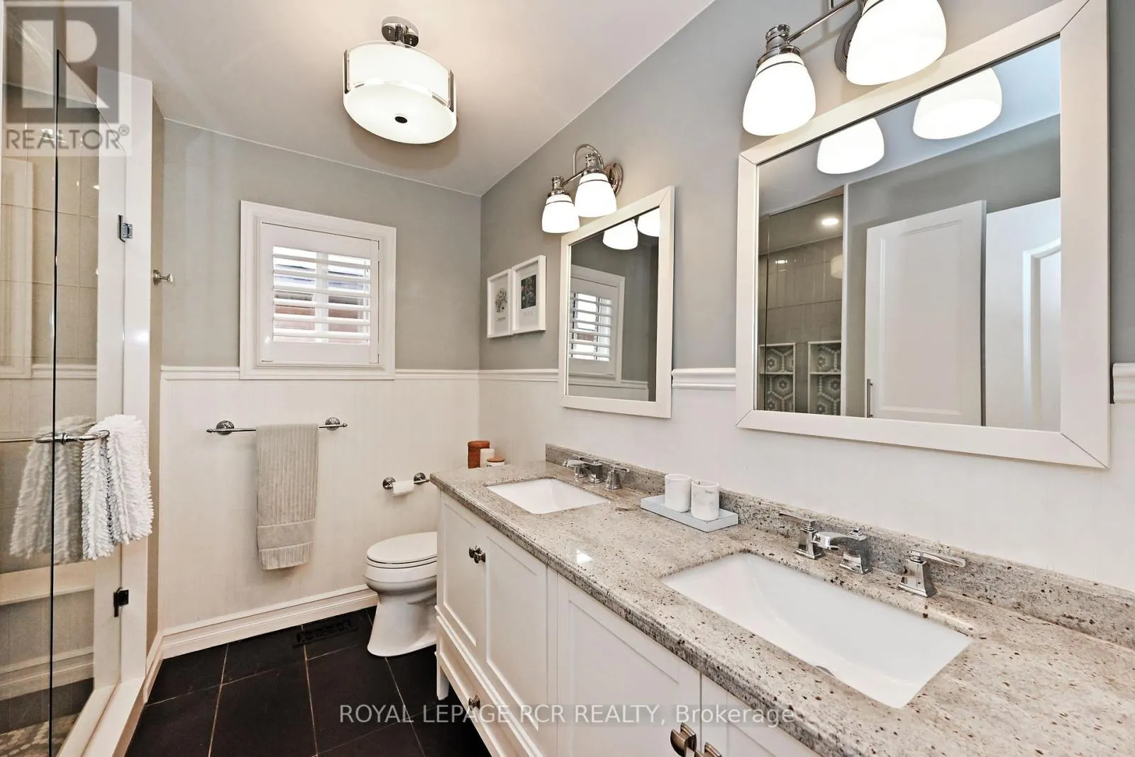 142 REGATTA AVENUE