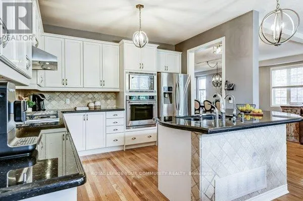 61 DEERWOOD CRESCENT