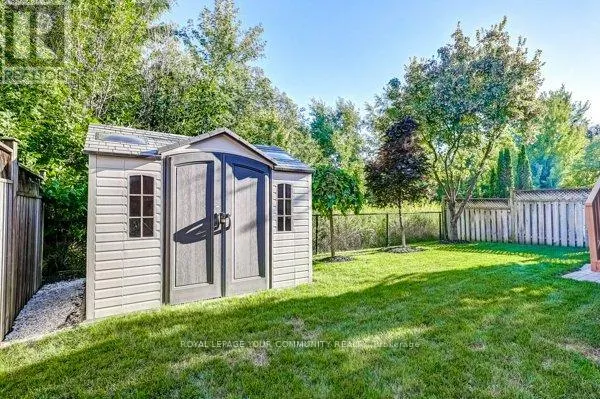 61 DEERWOOD CRESCENT