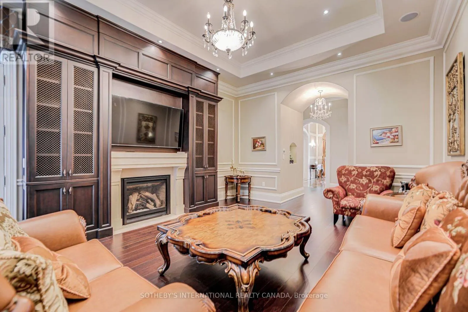 71 GRANDVISTA CRESCENT