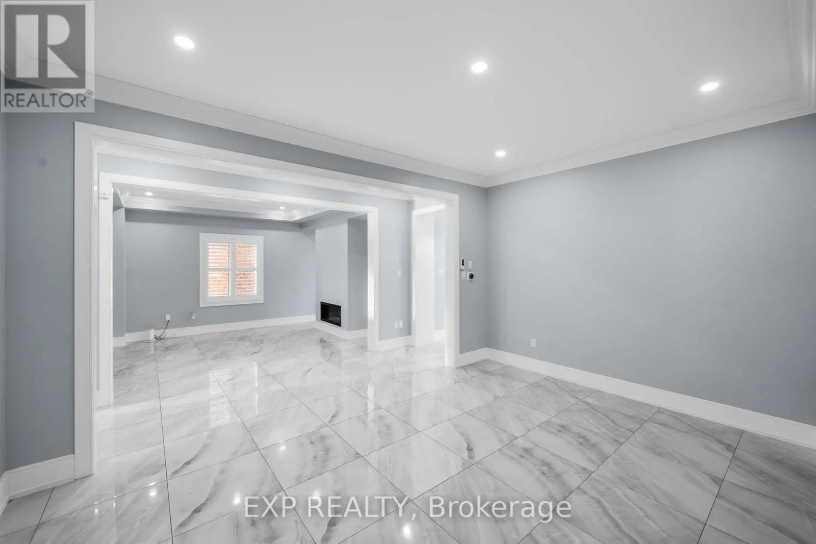 35 TYNDALL DRIVE