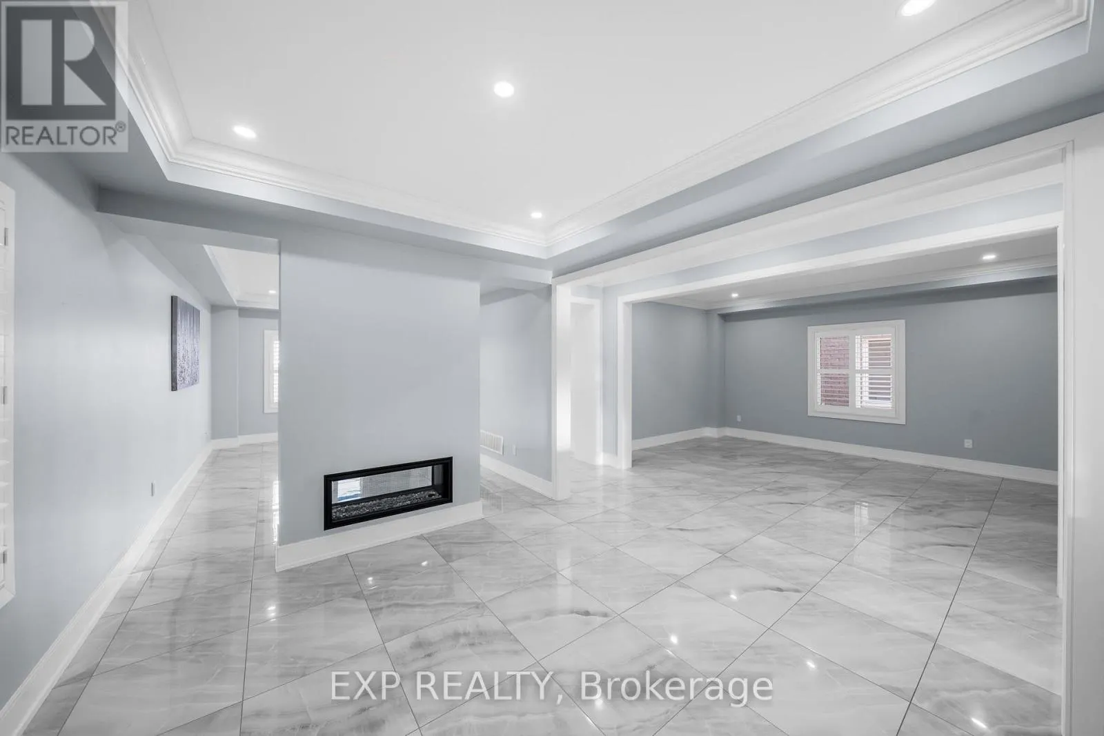 35 TYNDALL DRIVE