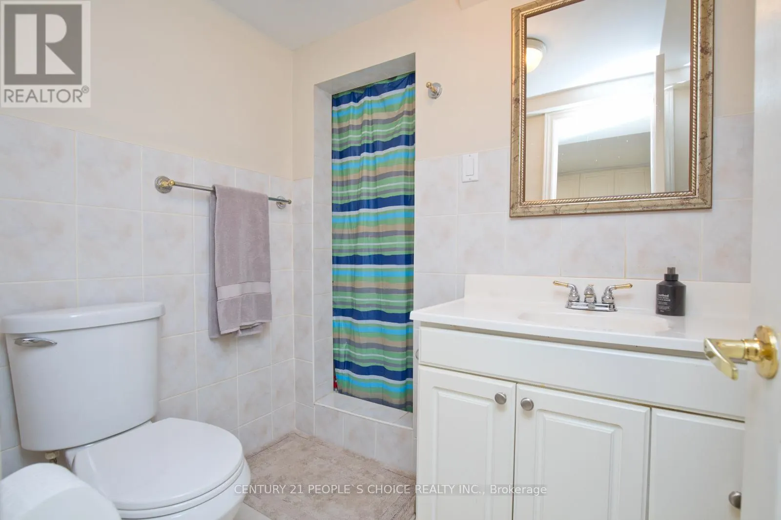 71 ROSANNA CRESCENT