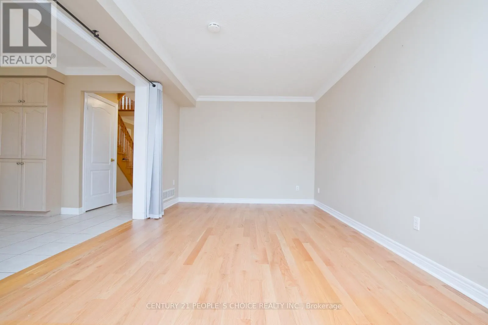 71 ROSANNA CRESCENT