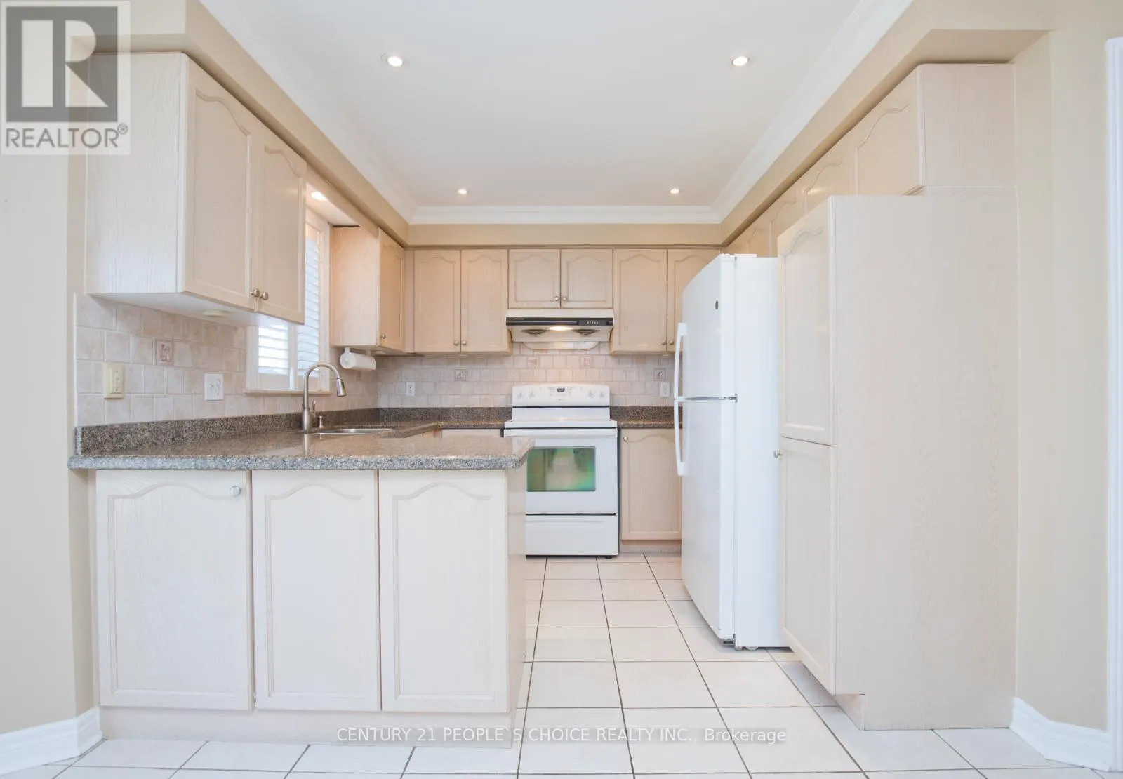 71 ROSANNA CRESCENT