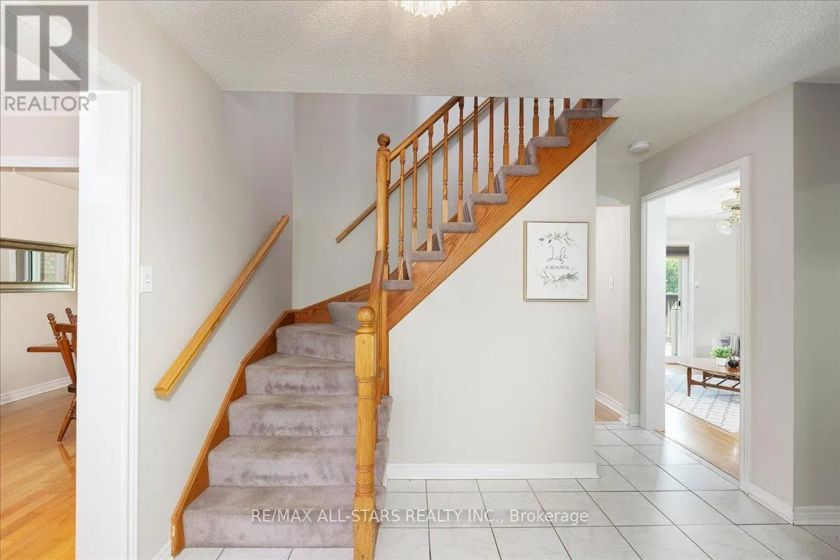 16 IVEAGH DRIVE
