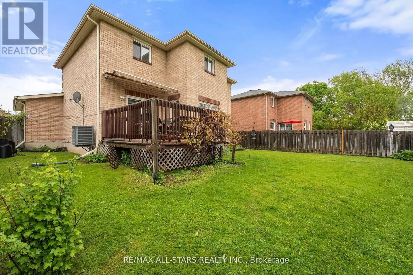 16 IVEAGH DRIVE