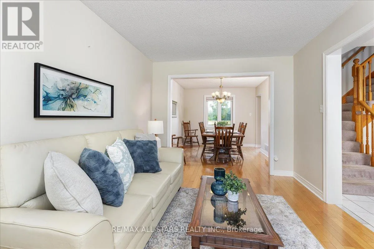 16 IVEAGH DRIVE