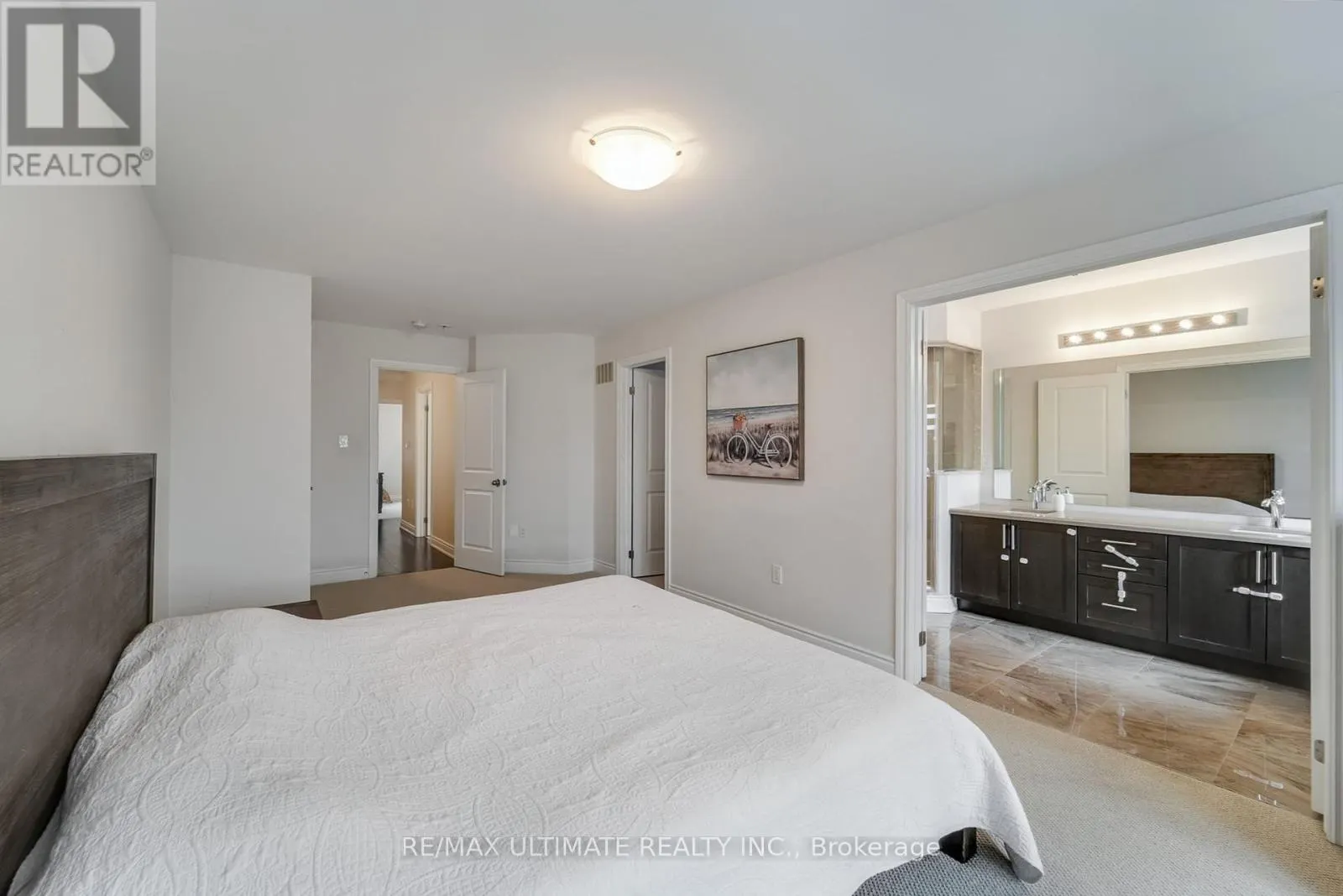 37 ZENITH AVENUE