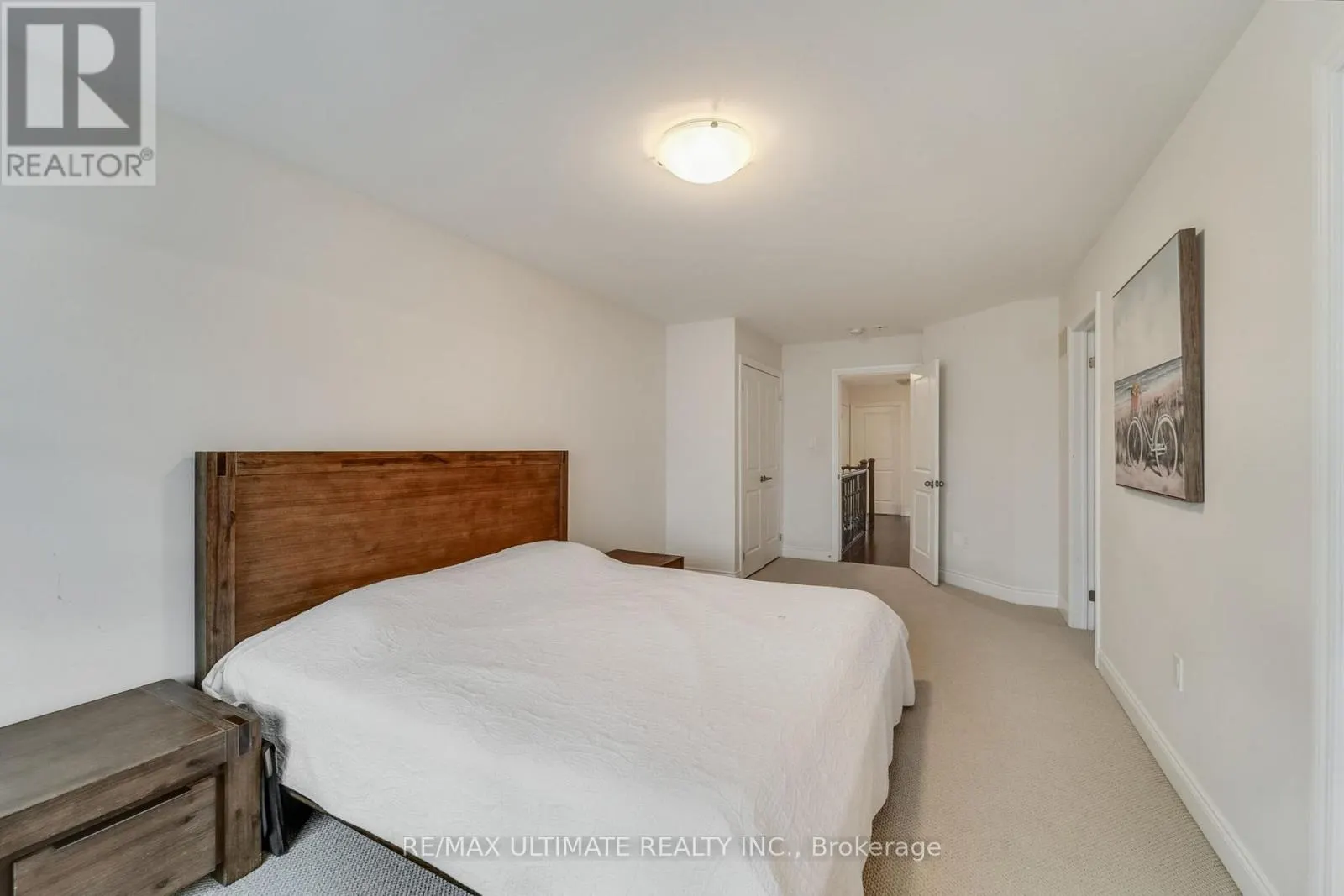 37 ZENITH AVENUE