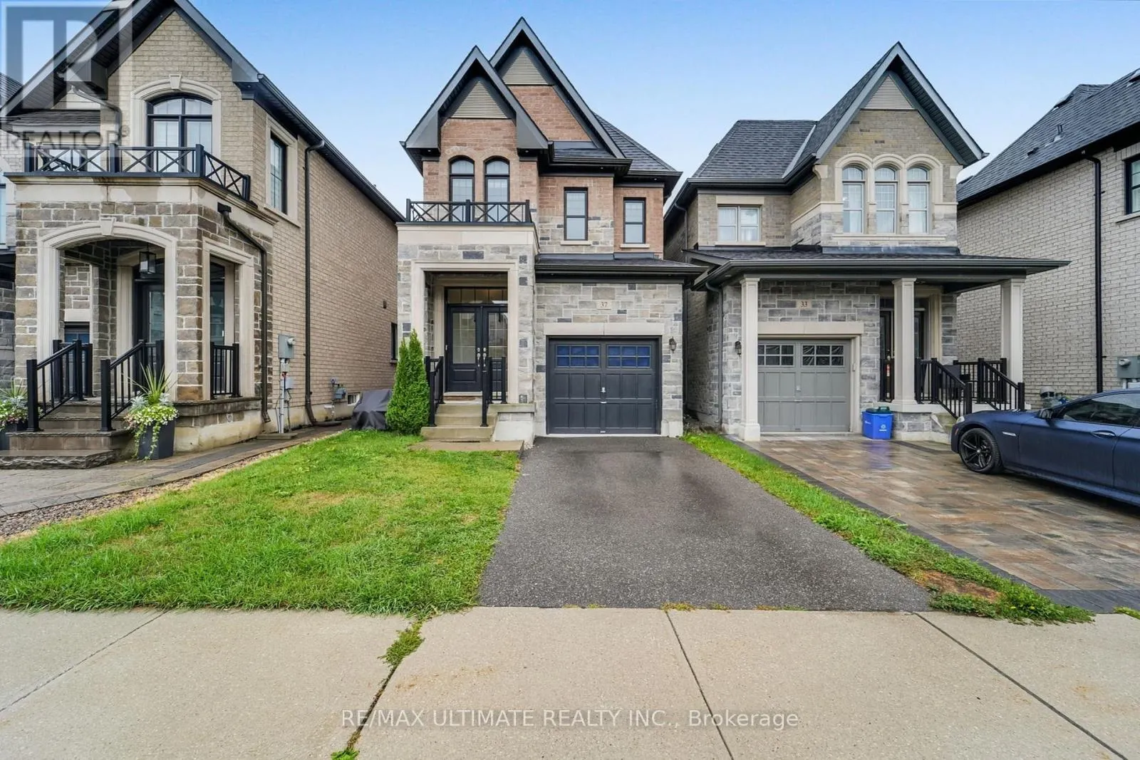 37 ZENITH AVENUE