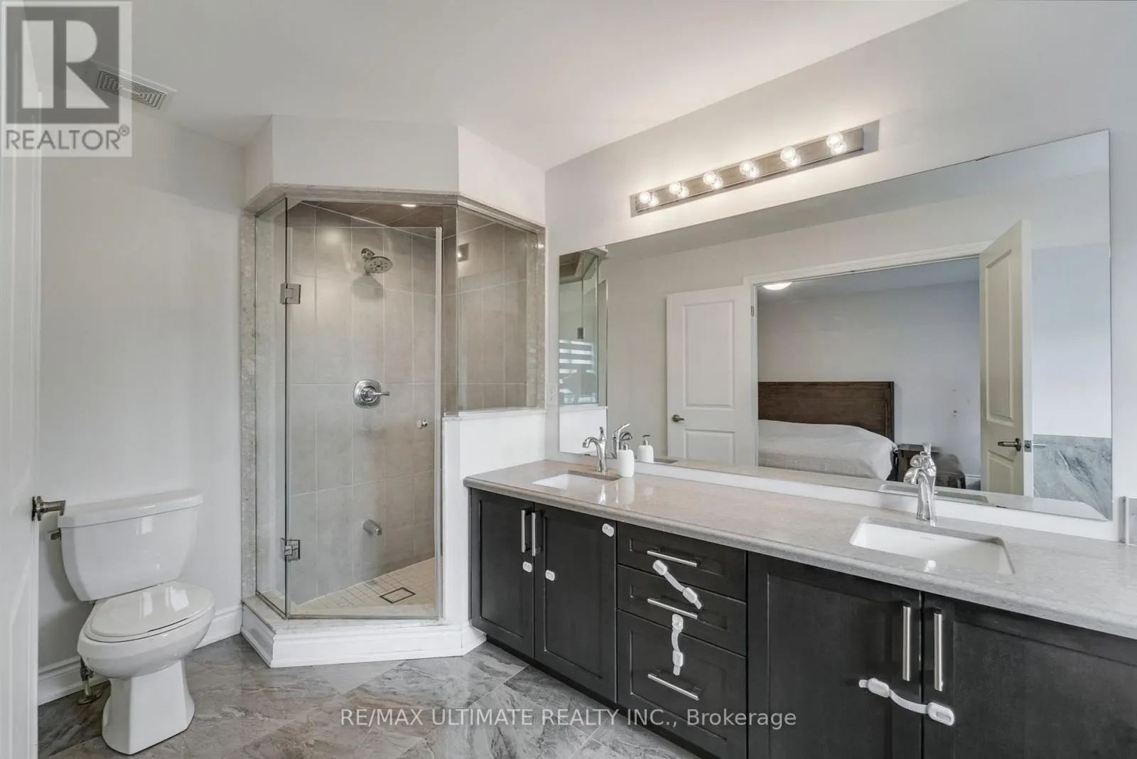 37 ZENITH AVENUE