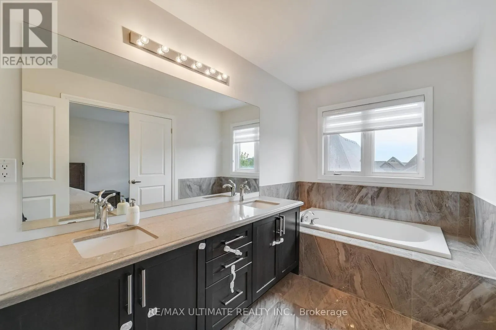 37 ZENITH AVENUE