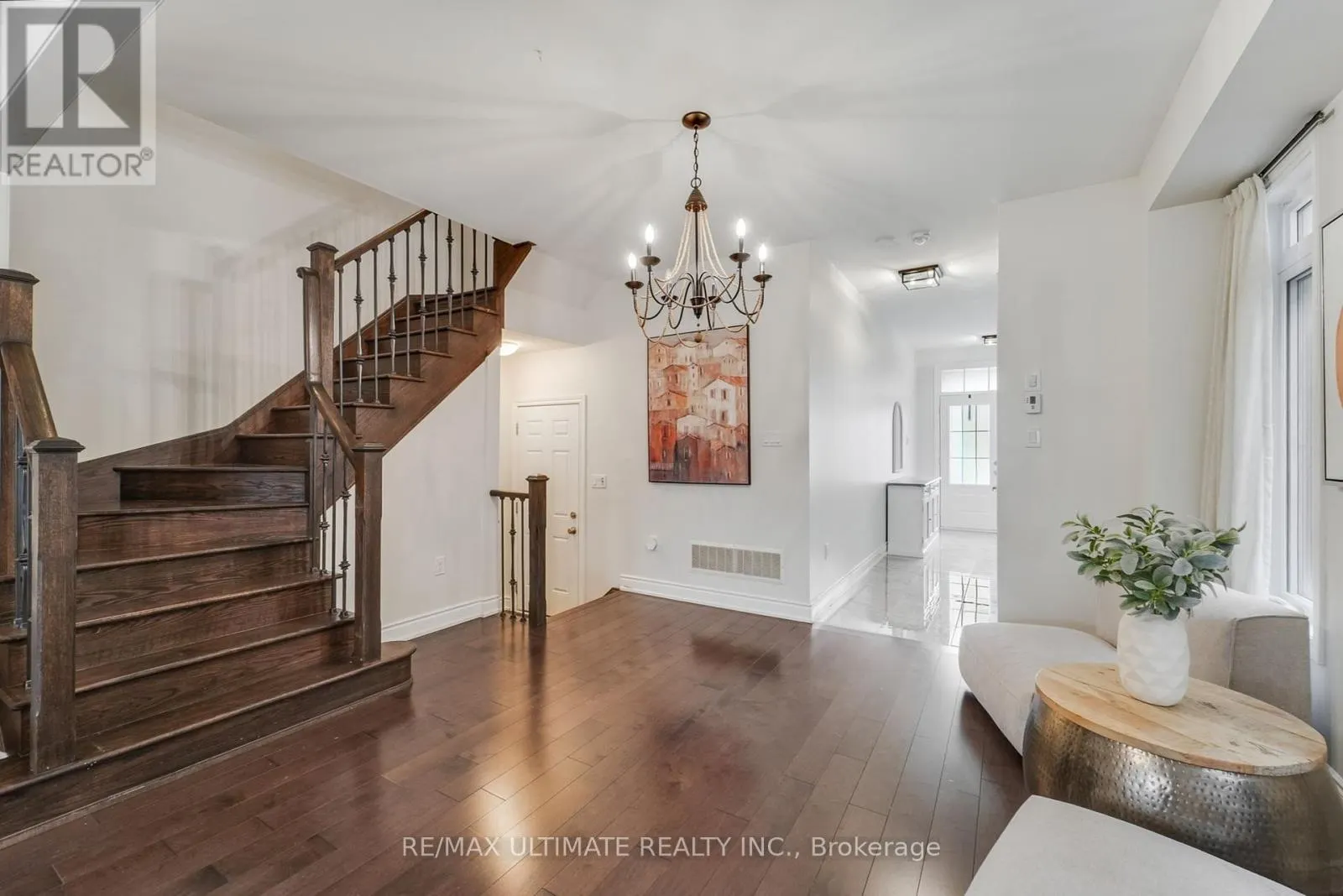 37 ZENITH AVENUE