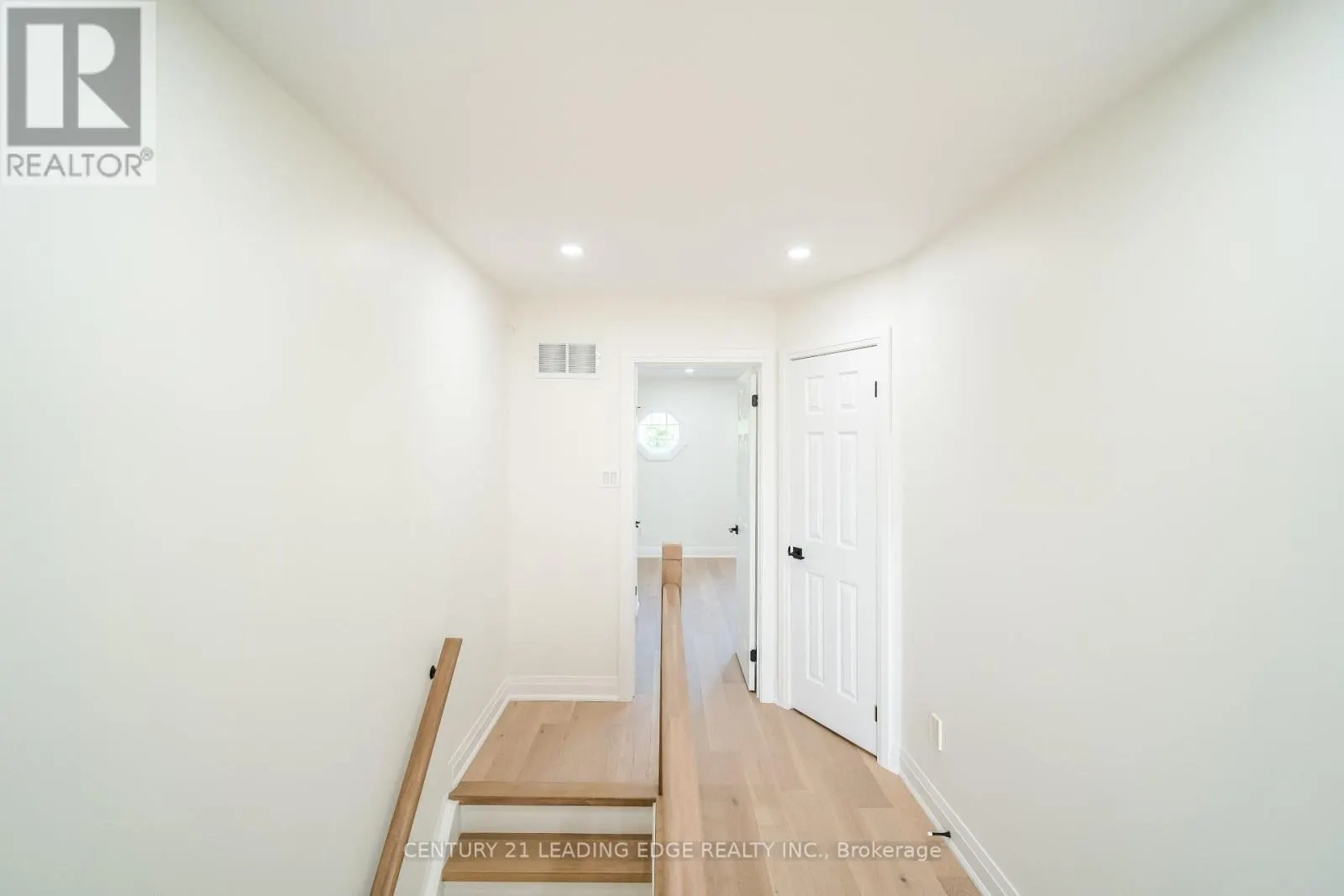 22 MILROY LANE