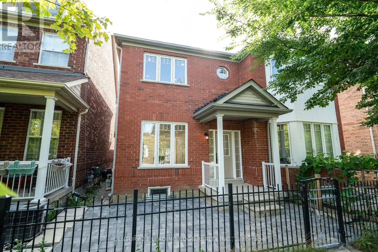 22 MILROY LANE
