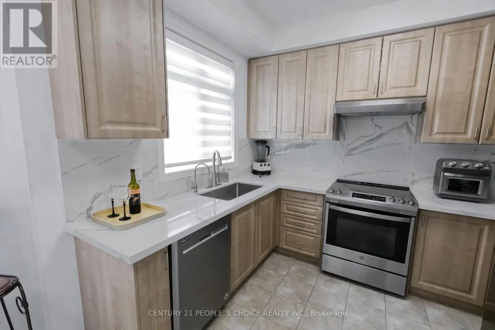 102 ROY GROVE WAY