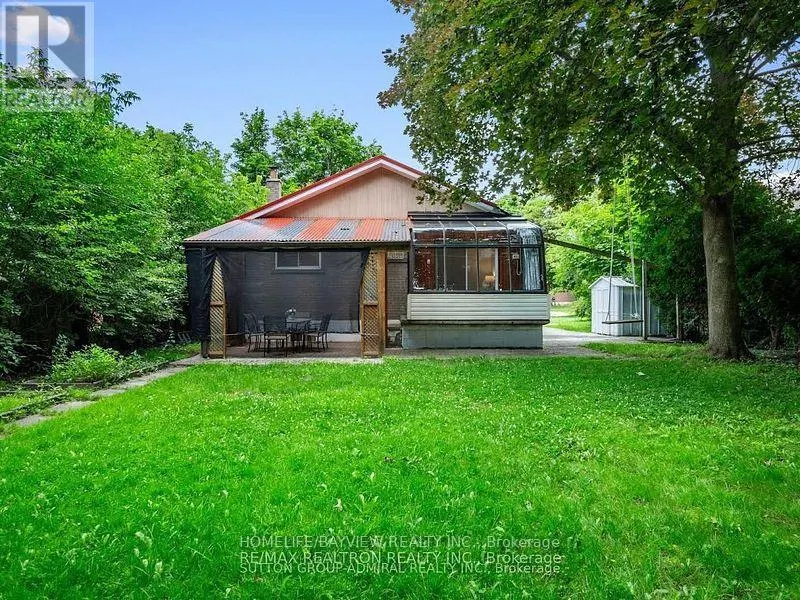 95 MURRAY DRIVE S