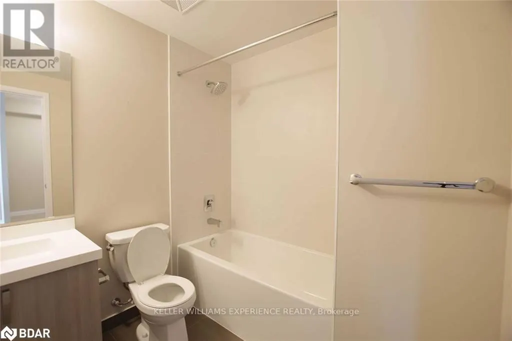 1111 - 7895 JANE STREET