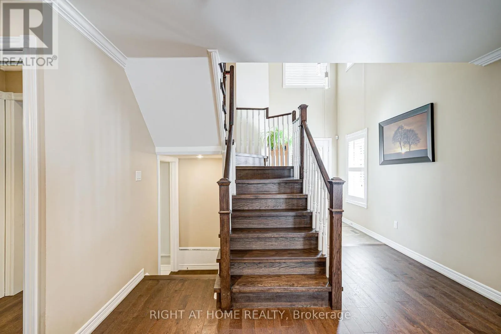 28 LORRIDGE STREET