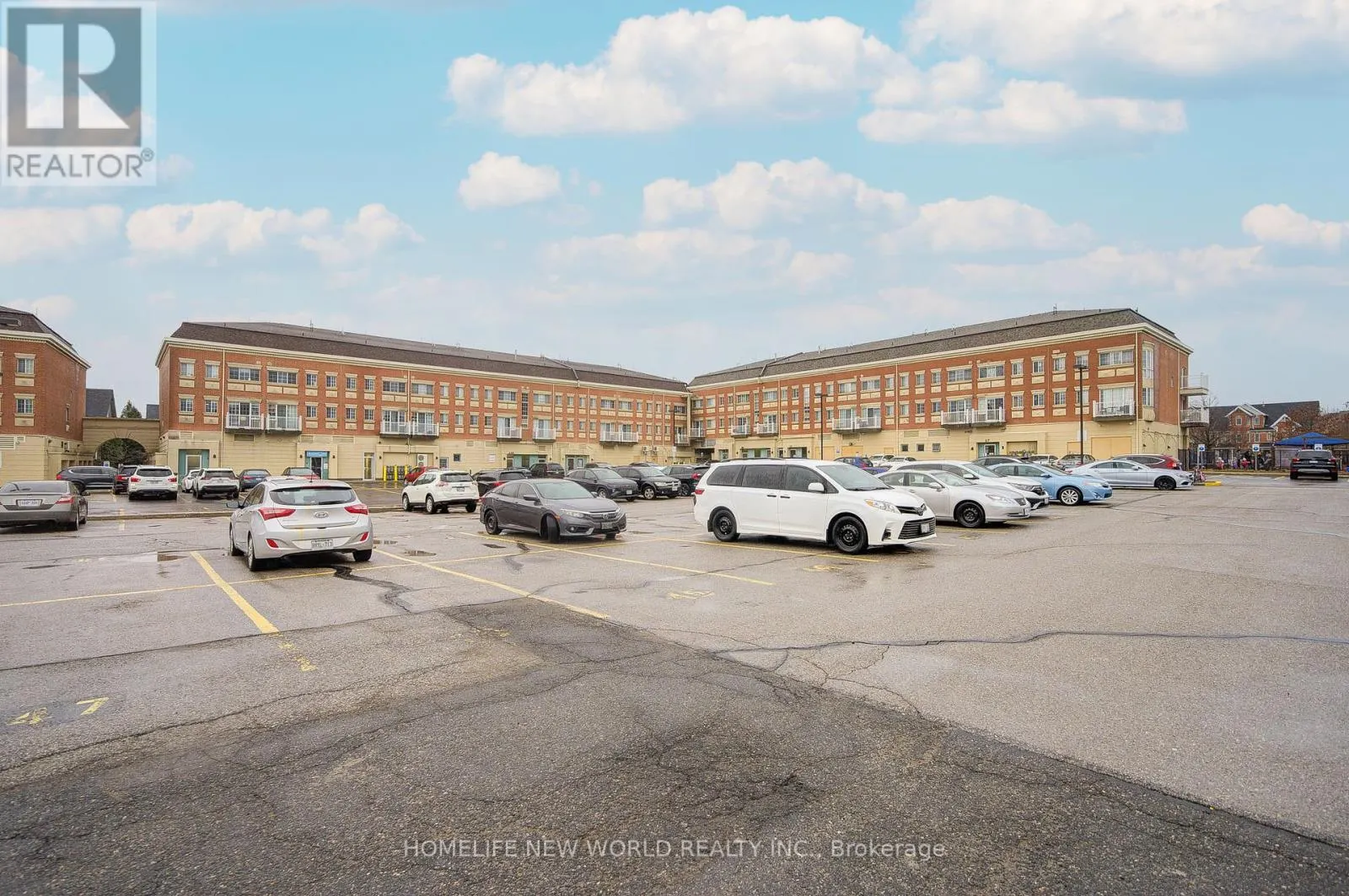 A206 - 15 CORNELL MEADOWS AVENUE