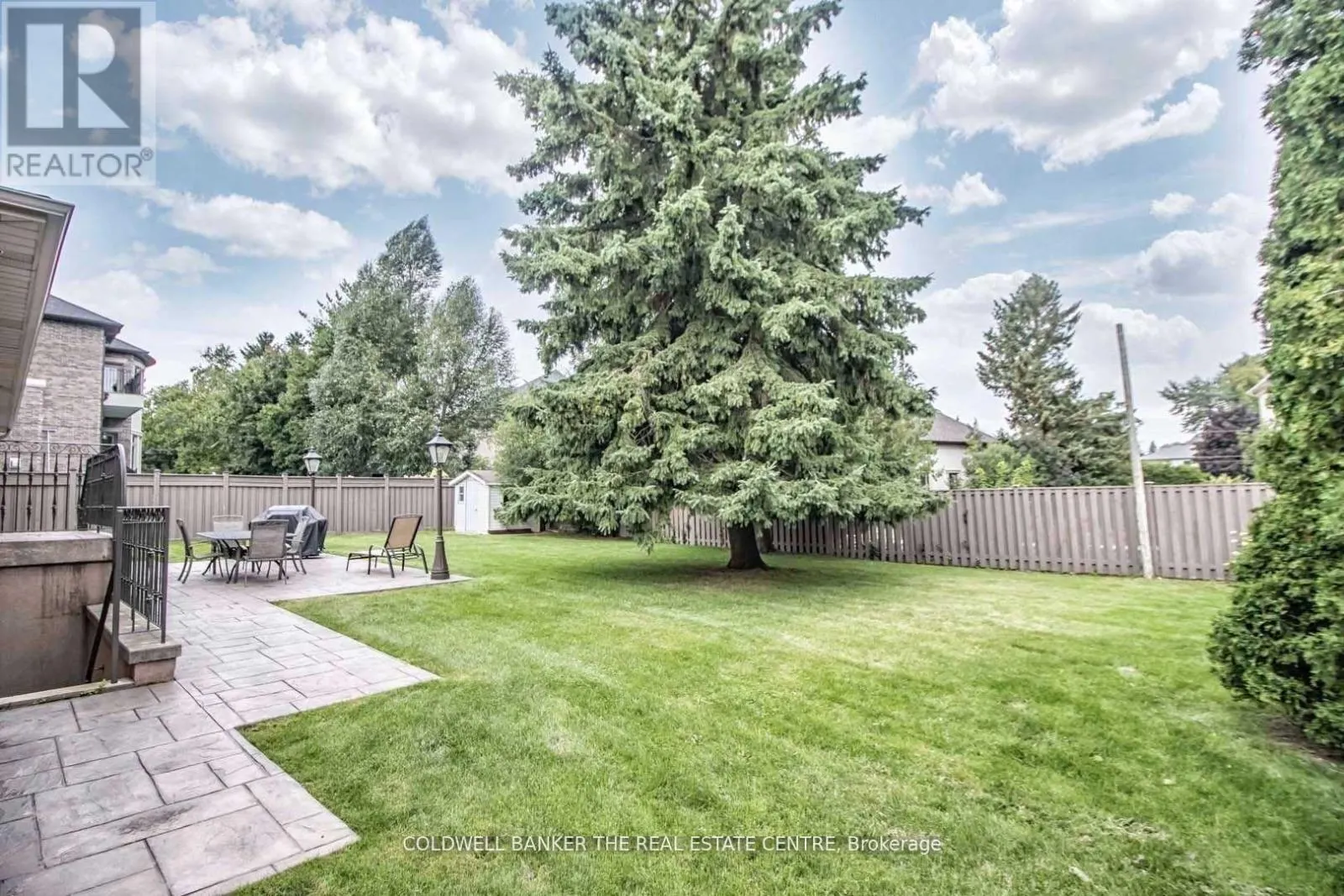 4 ORLON CRESCENT