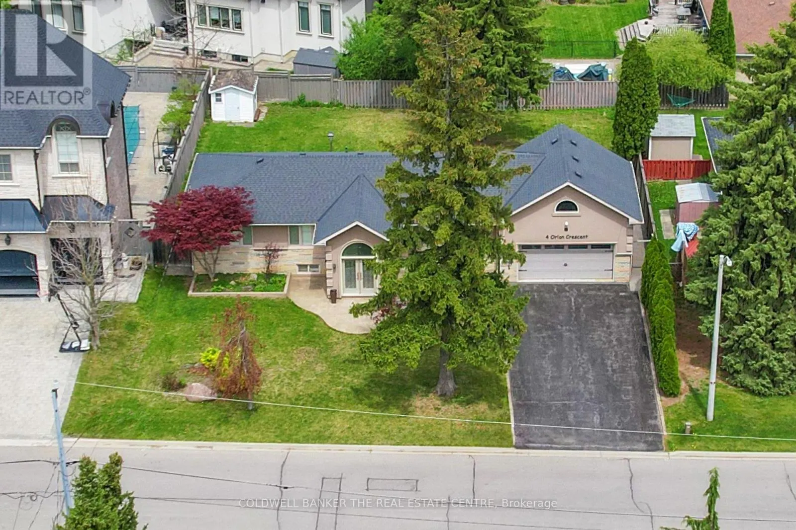 4 ORLON CRESCENT