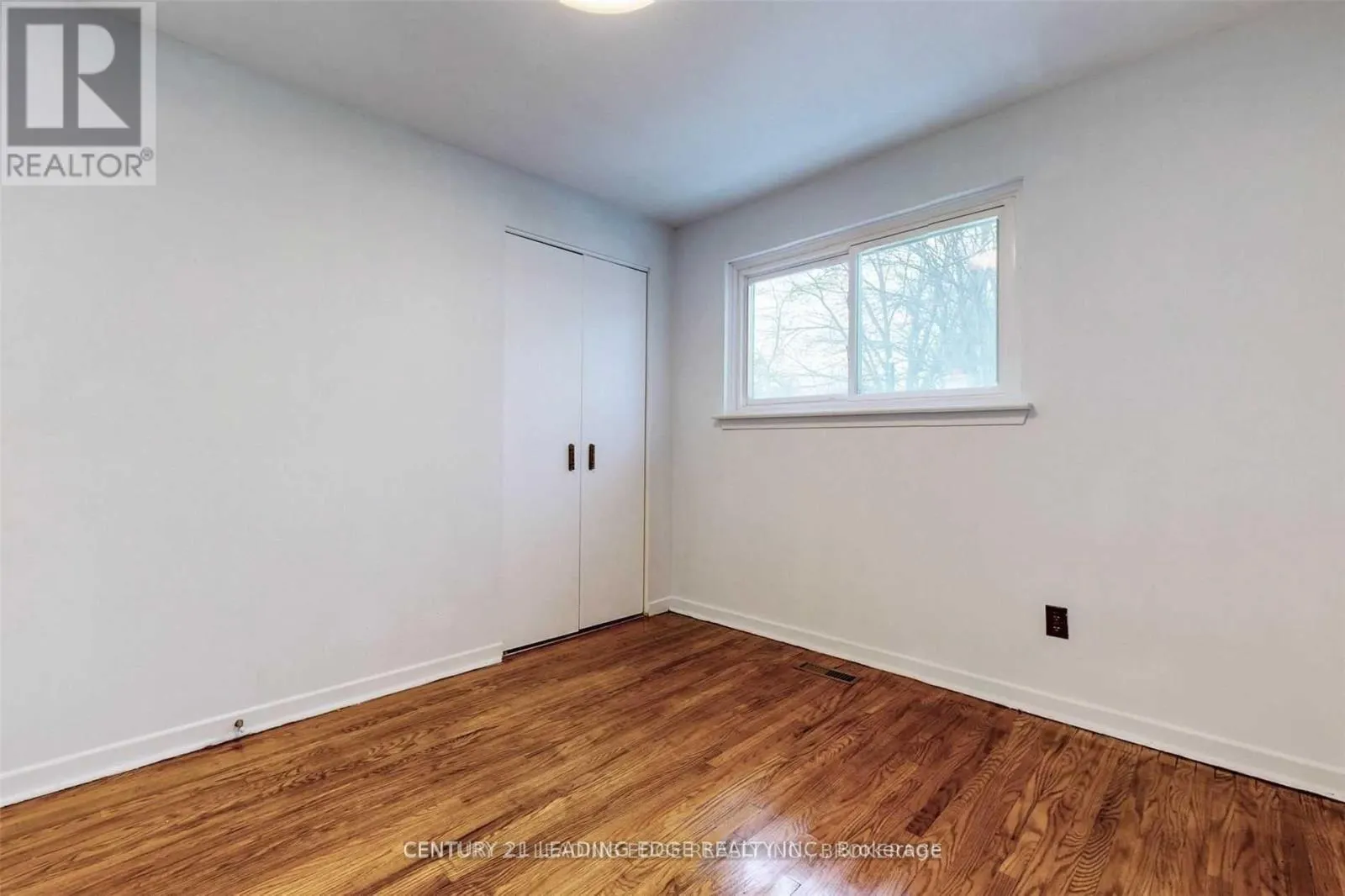 6 JEREMY DRIVE