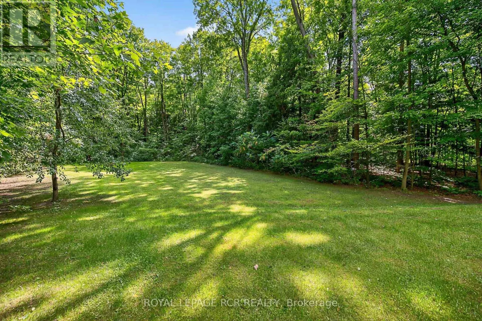 45 LAKE WOODS DRIVE