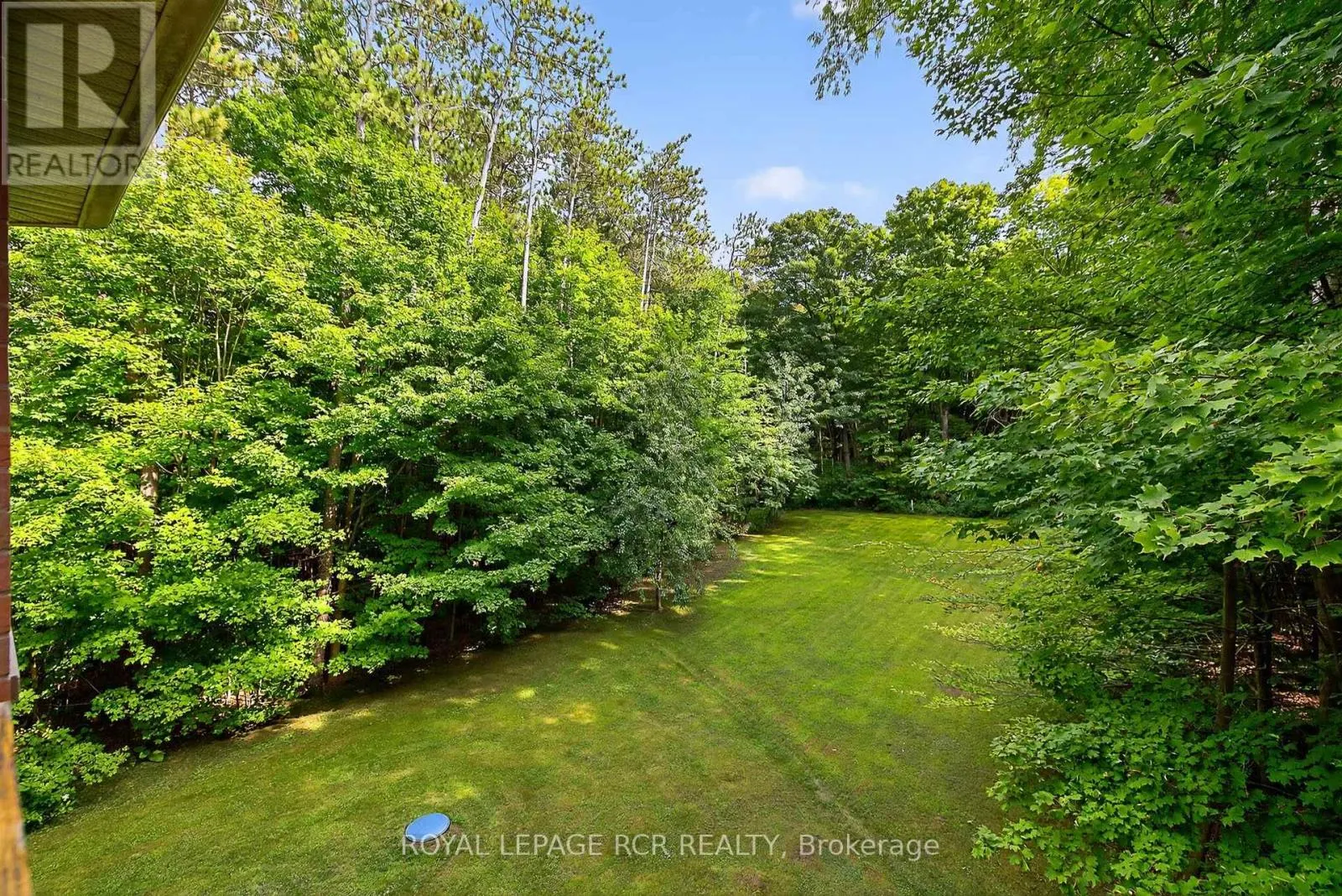 45 LAKE WOODS DRIVE