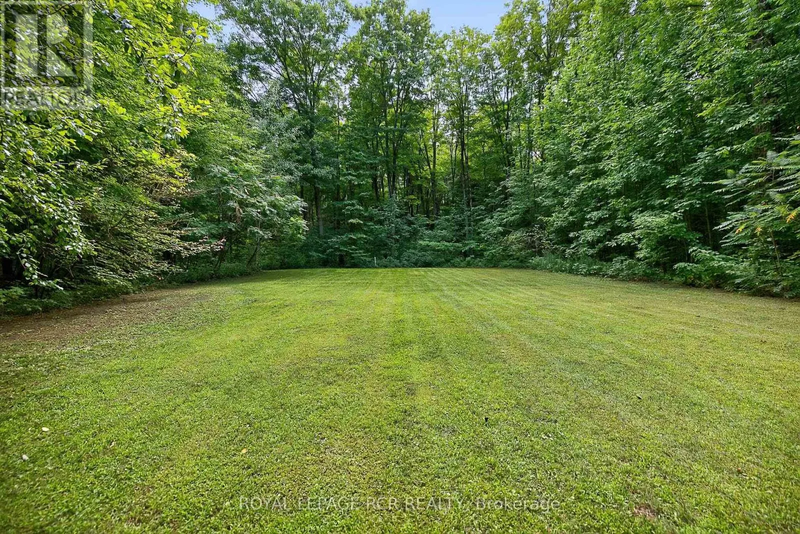 45 LAKE WOODS DRIVE
