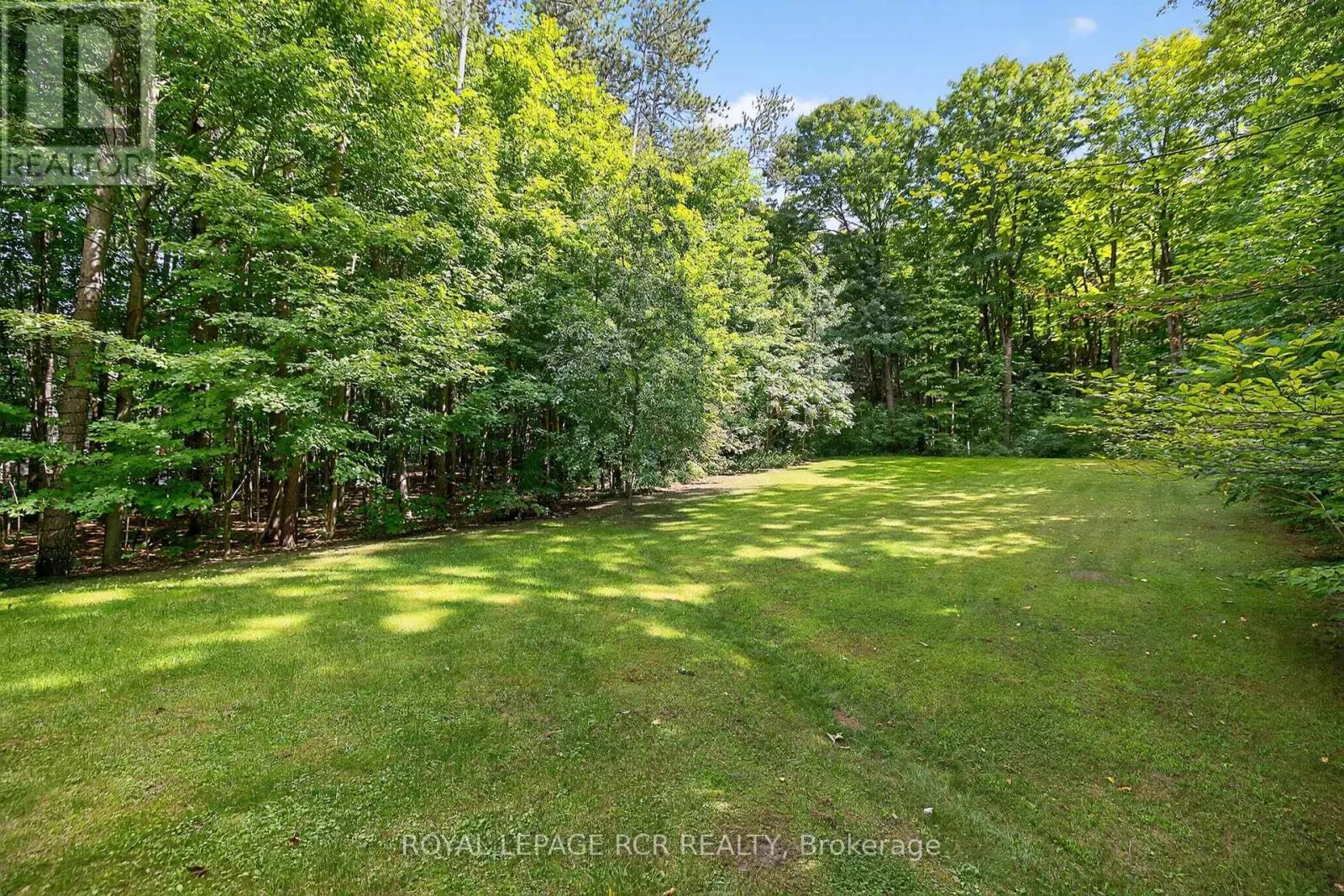 45 LAKE WOODS DRIVE
