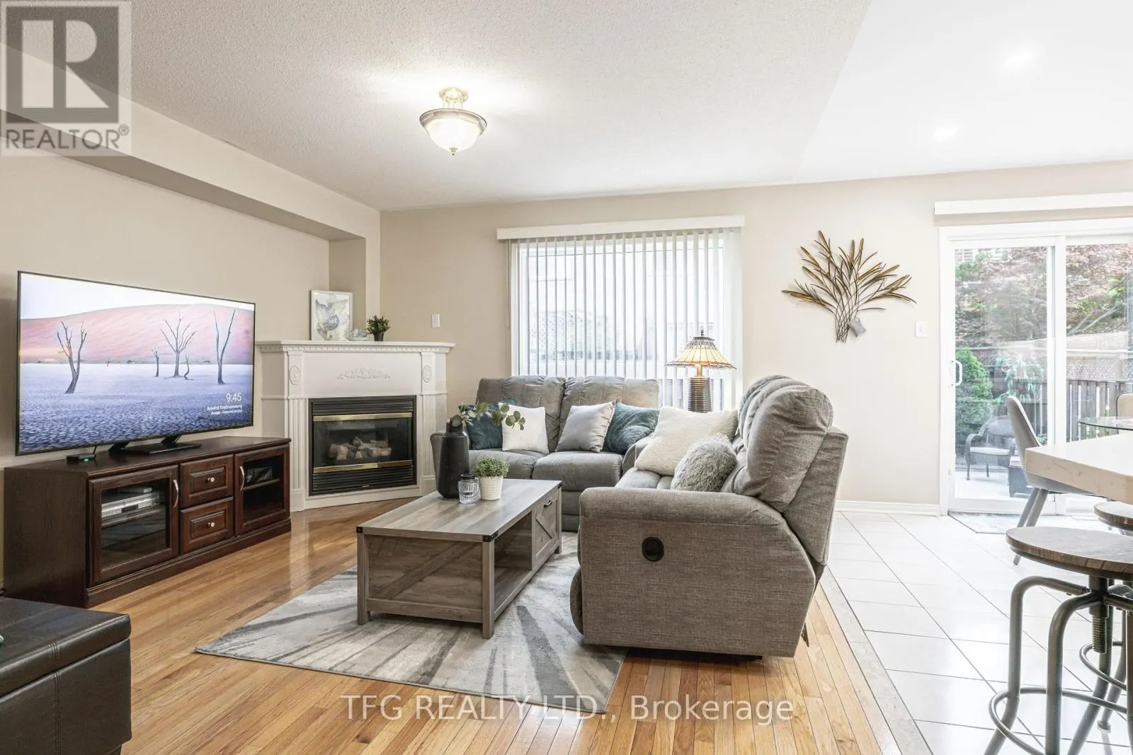 84 STOTTS CRESCENT
