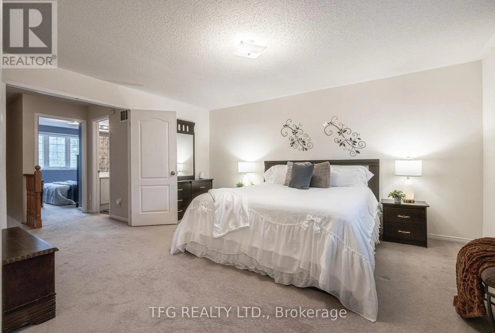 84 STOTTS CRESCENT