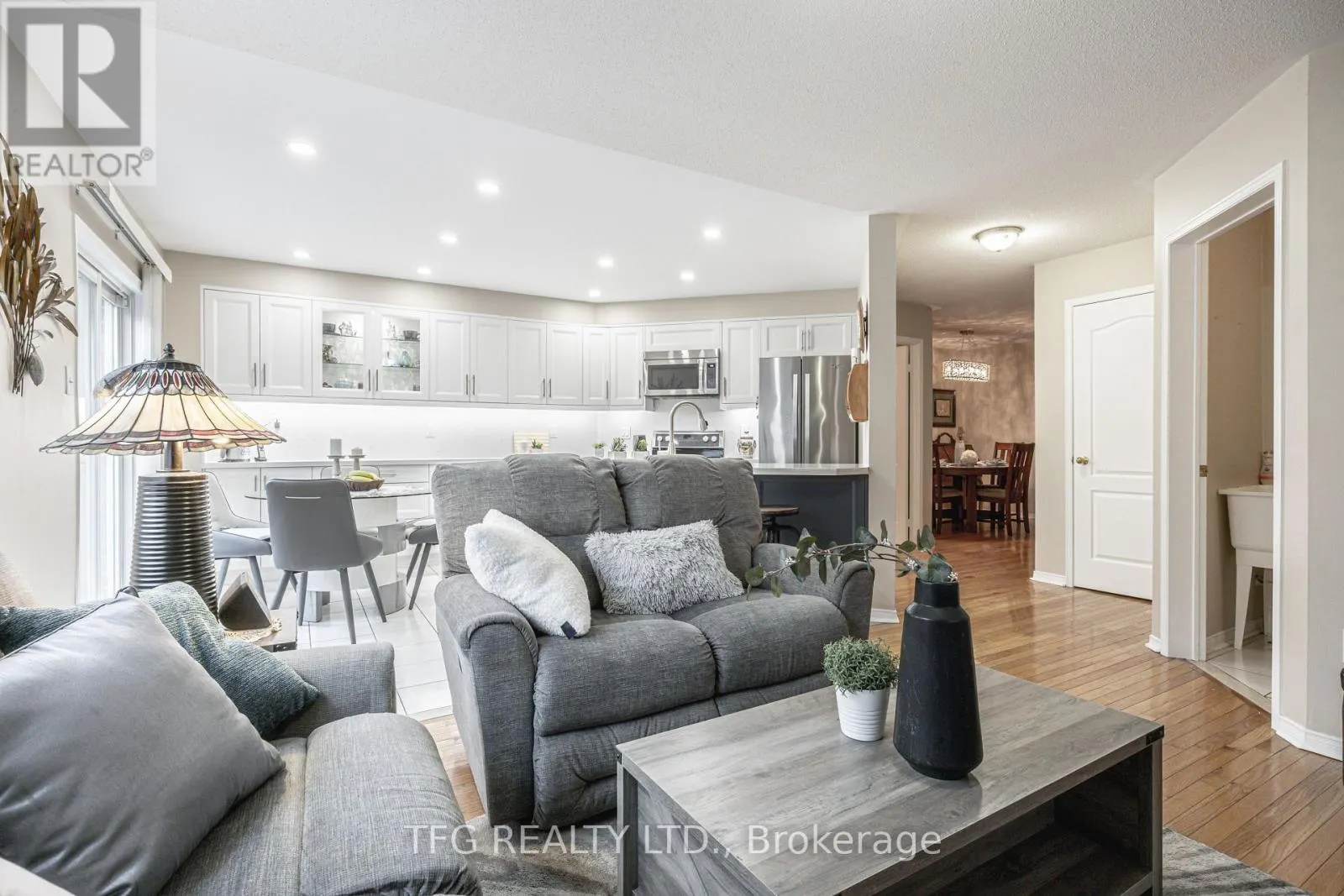 84 STOTTS CRESCENT
