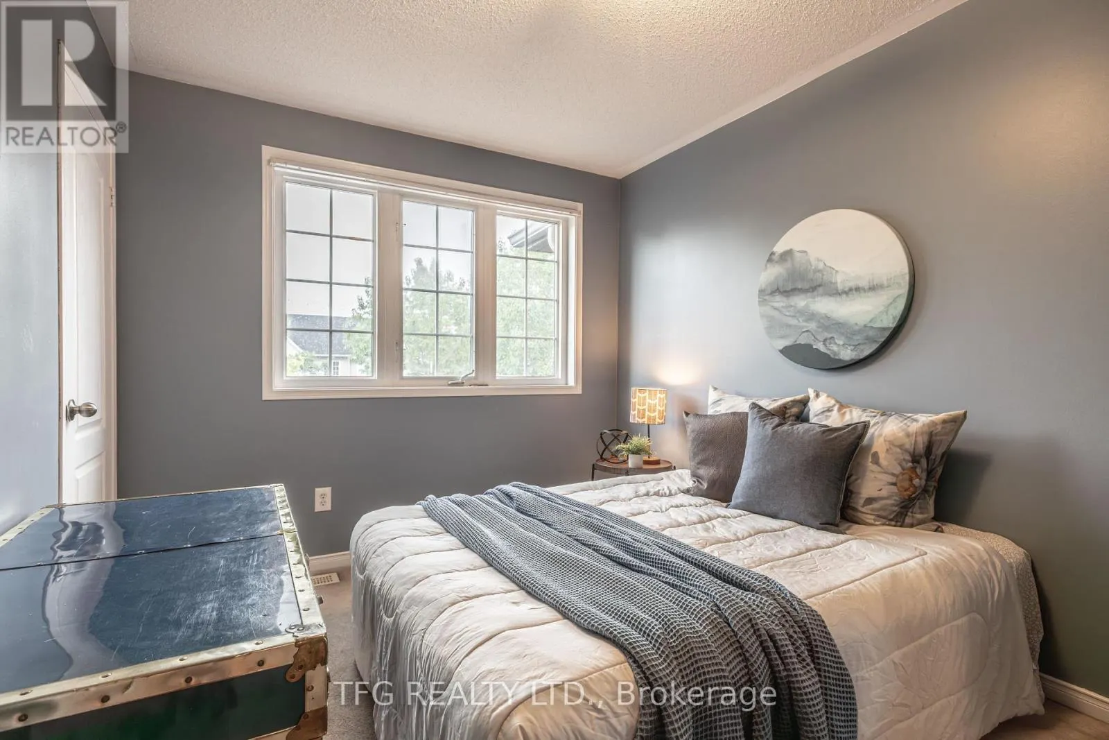 84 STOTTS CRESCENT
