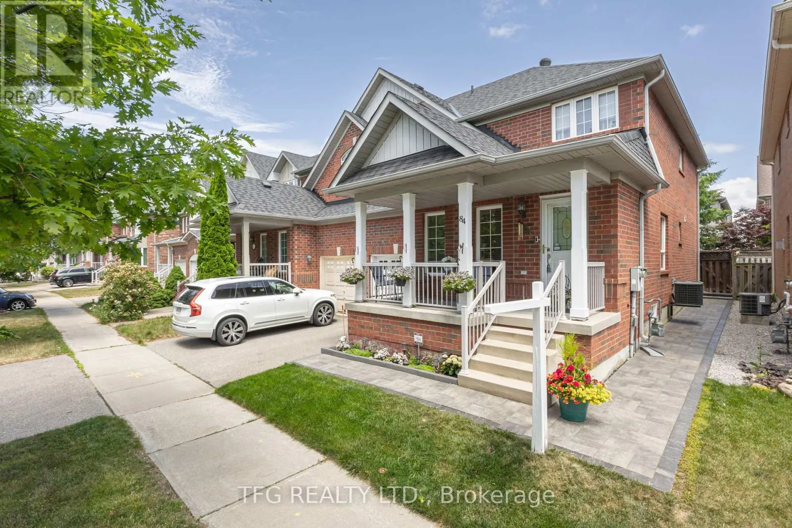 84 STOTTS CRESCENT