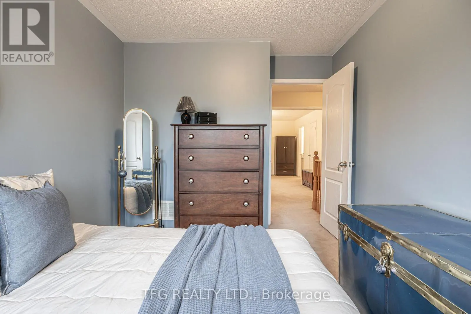 84 STOTTS CRESCENT