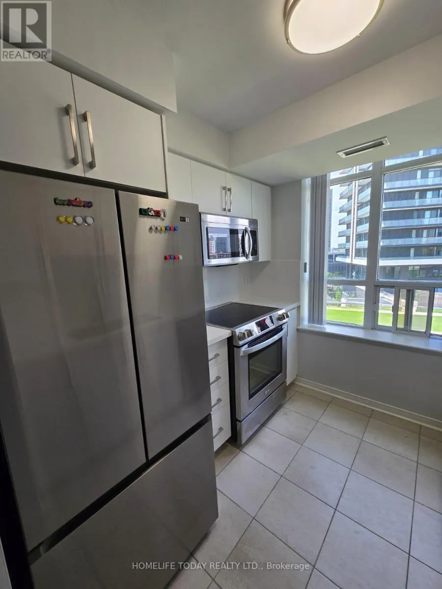 510 - 73 KING WILLIAM CRESCENT