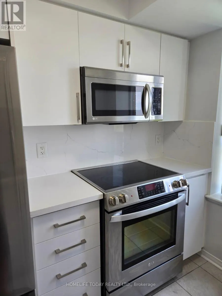 510 - 73 KING WILLIAM CRESCENT