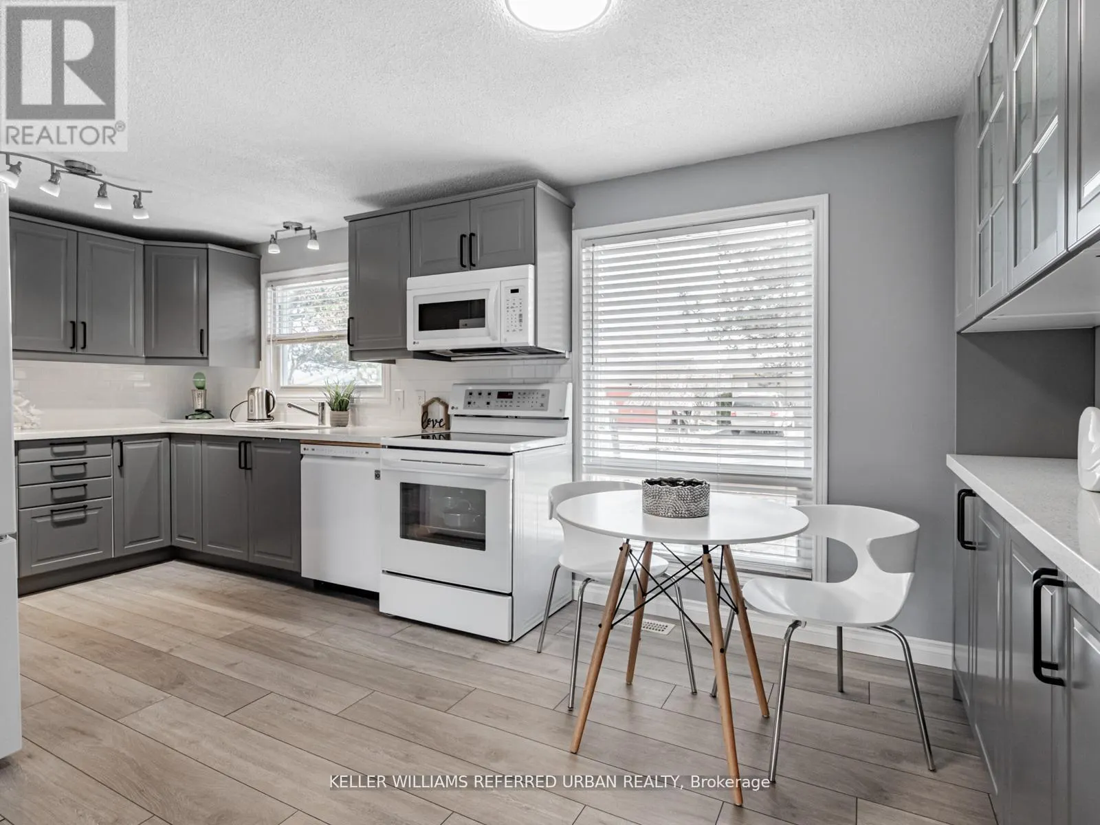 114 TECUMSETH PINES DRIVE