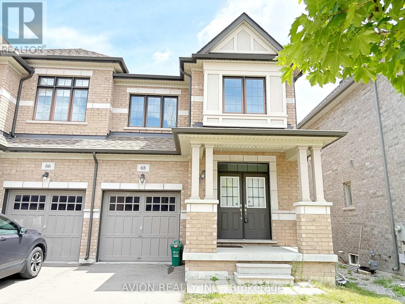 68 COLLIER CRESCENT