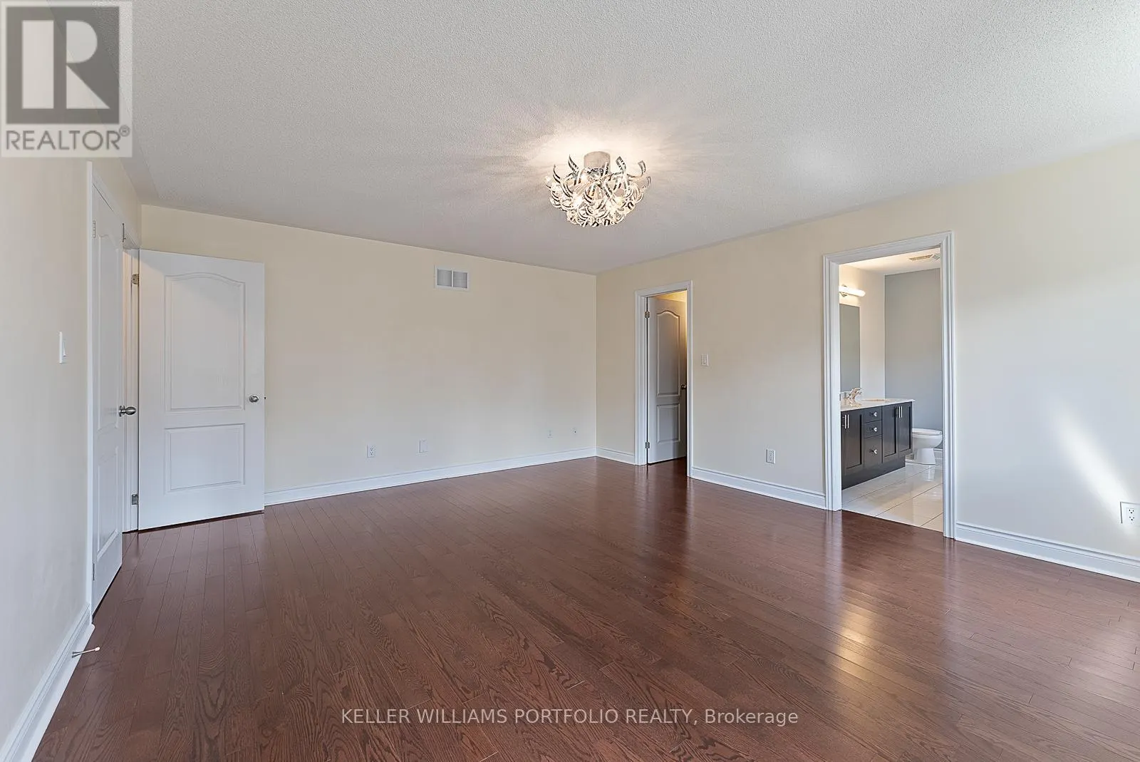1096 SHERMAN BROCK CIRCLE