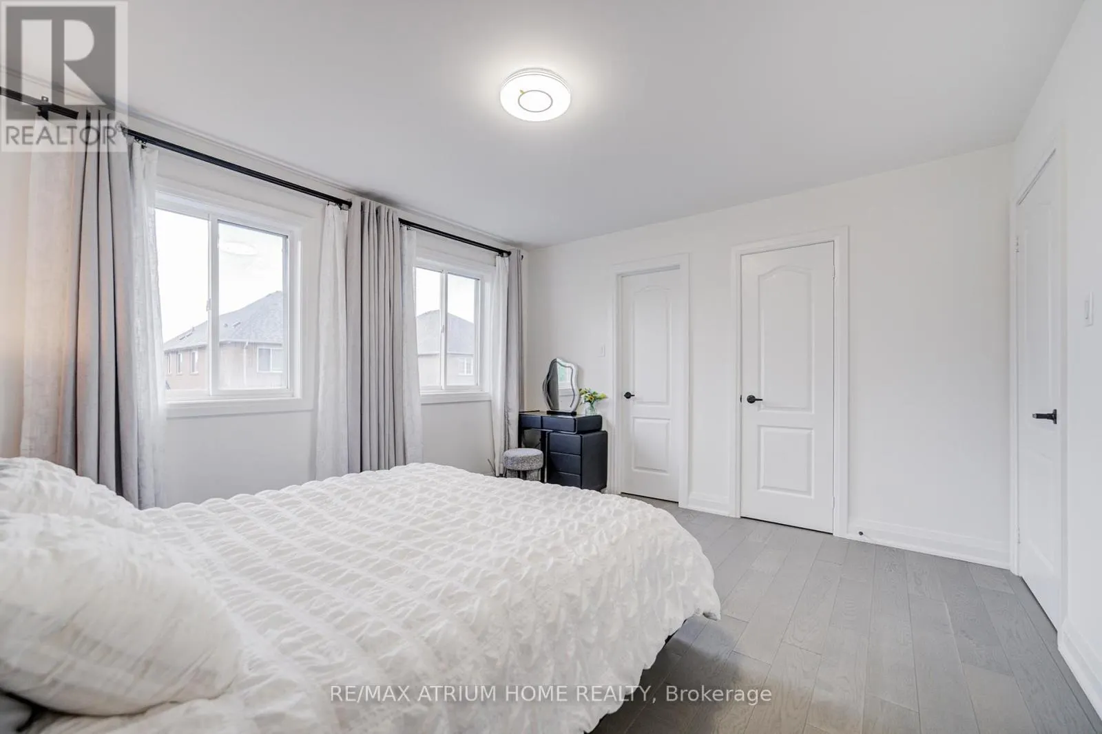 37 LANDSDOWN CRESCENT