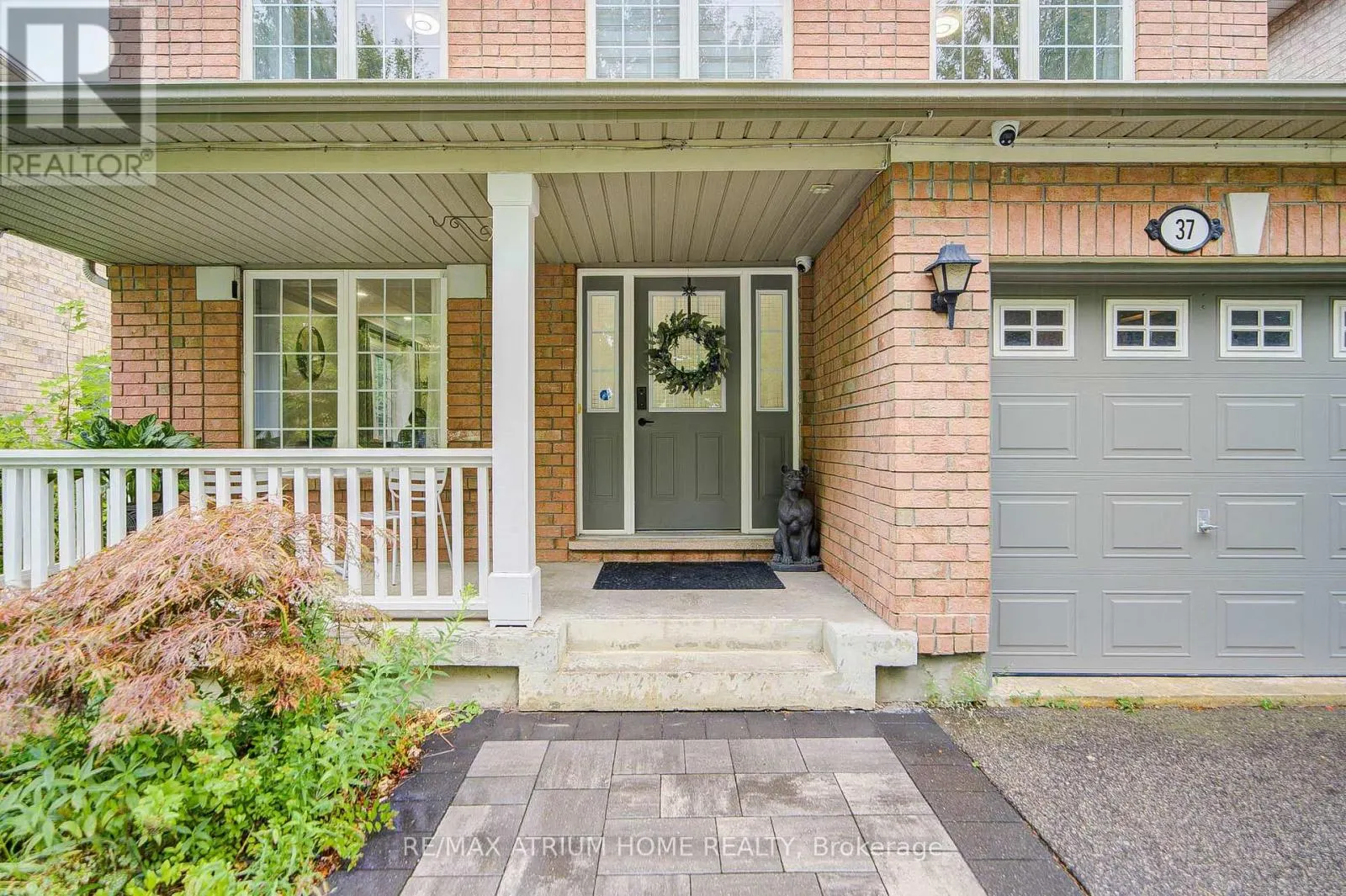37 LANDSDOWN CRESCENT