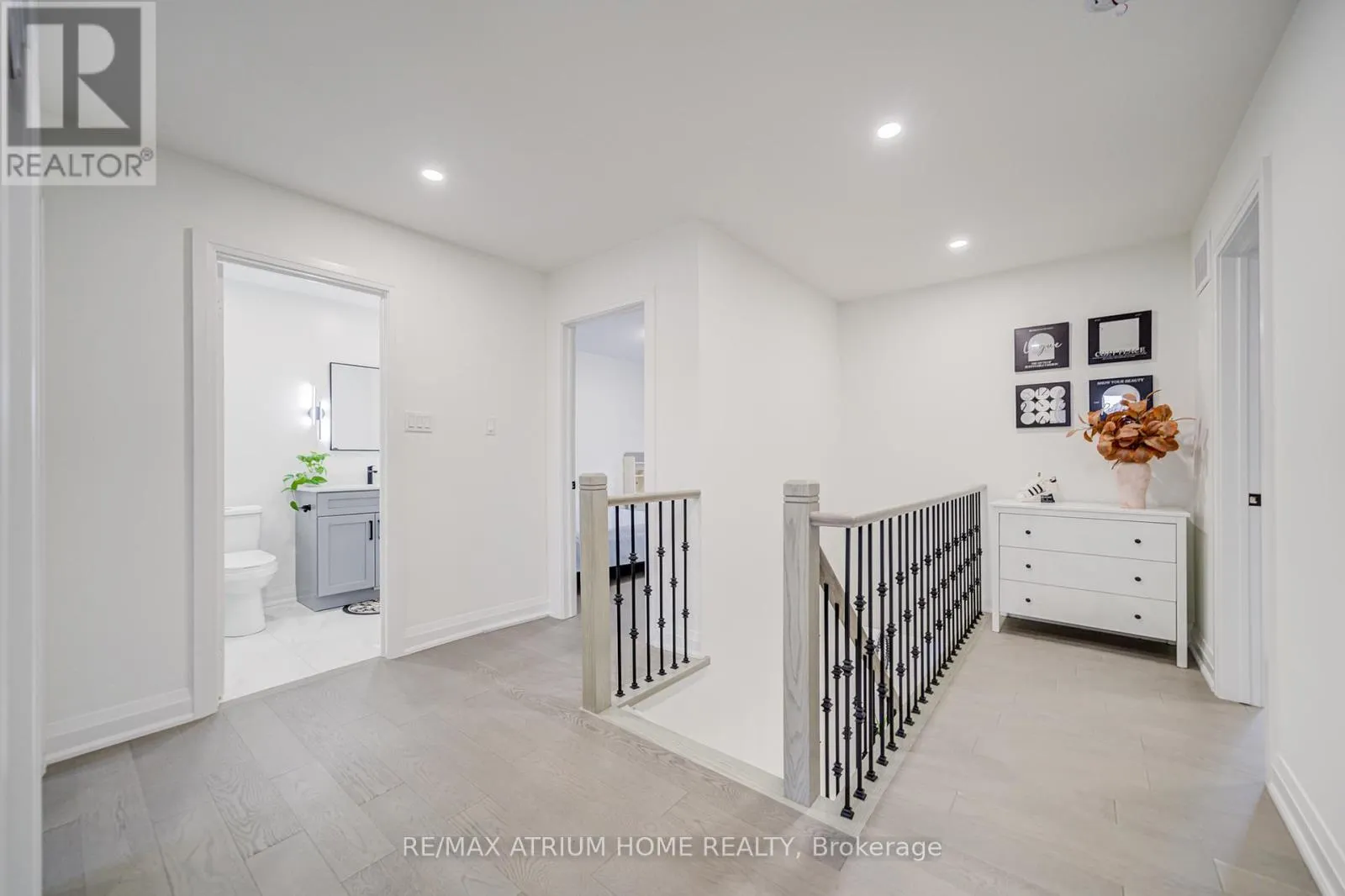37 LANDSDOWN CRESCENT