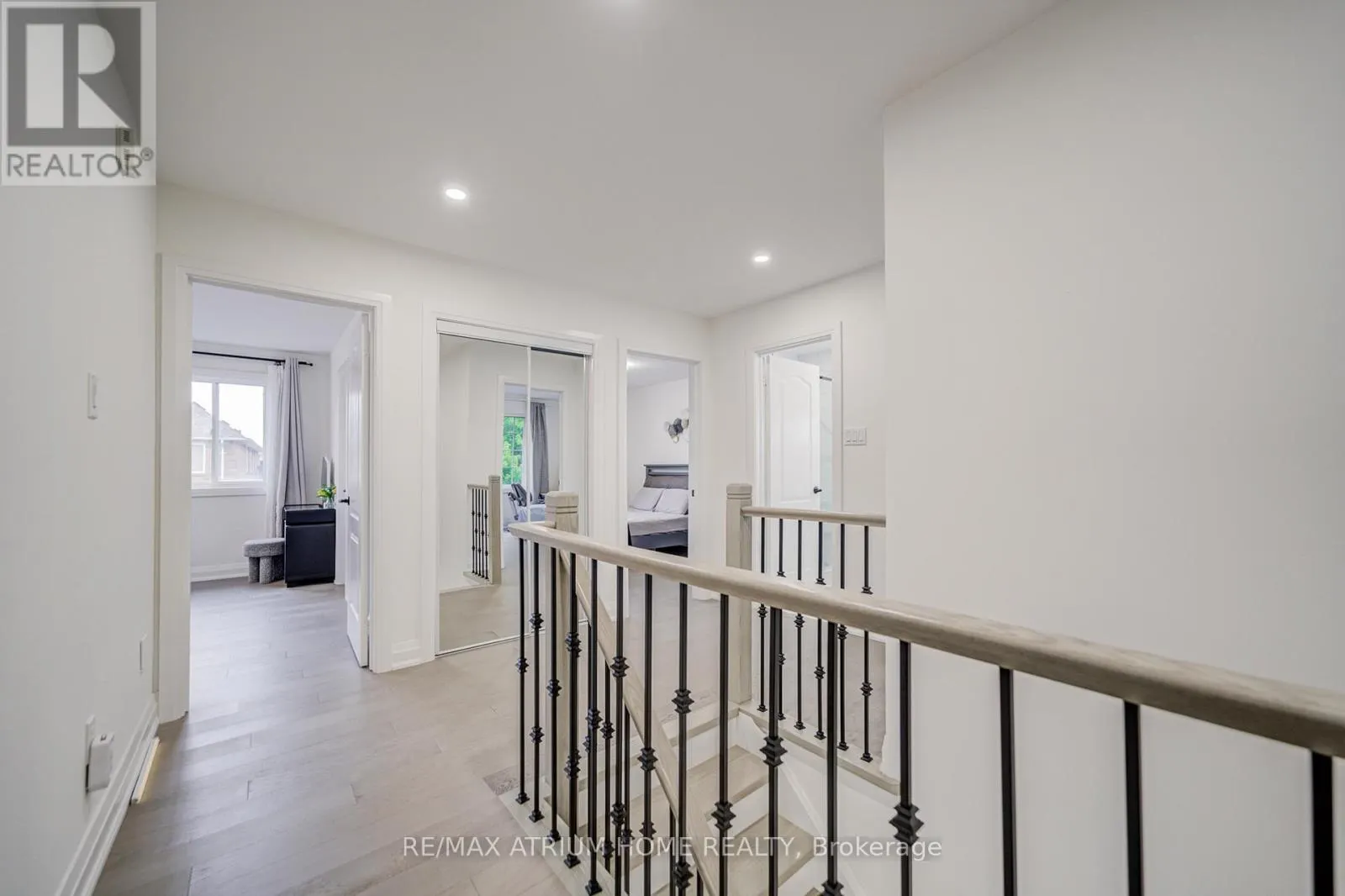 37 LANDSDOWN CRESCENT