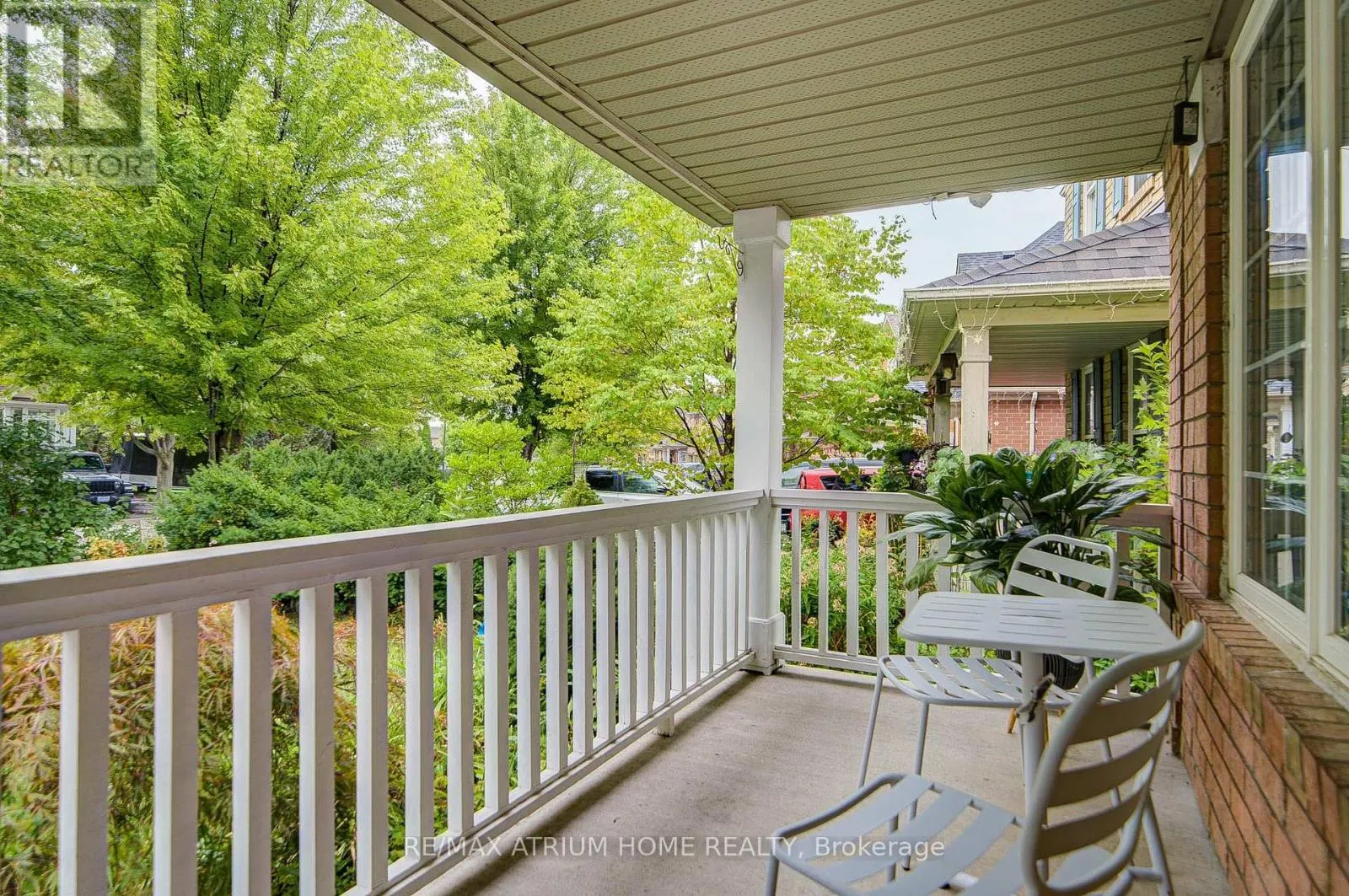 37 LANDSDOWN CRESCENT
