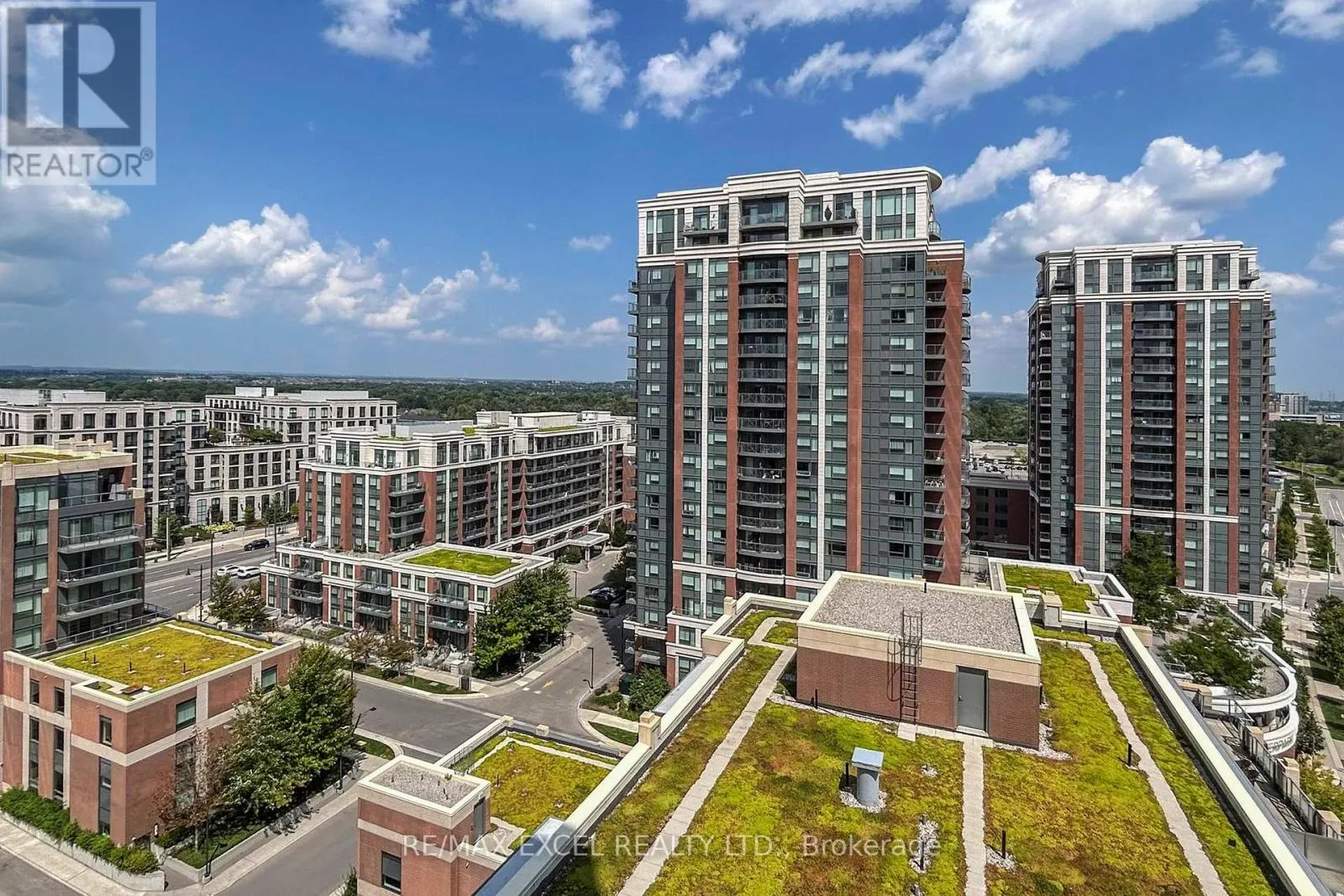 1603 - 18 UPTOWN DRIVE