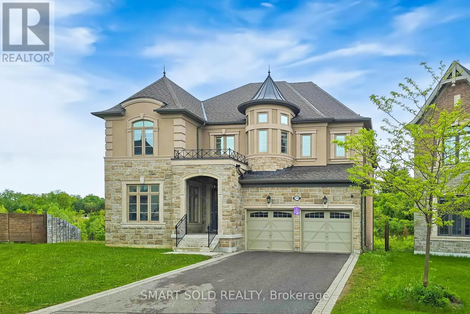 259 STORMONT TRAIL